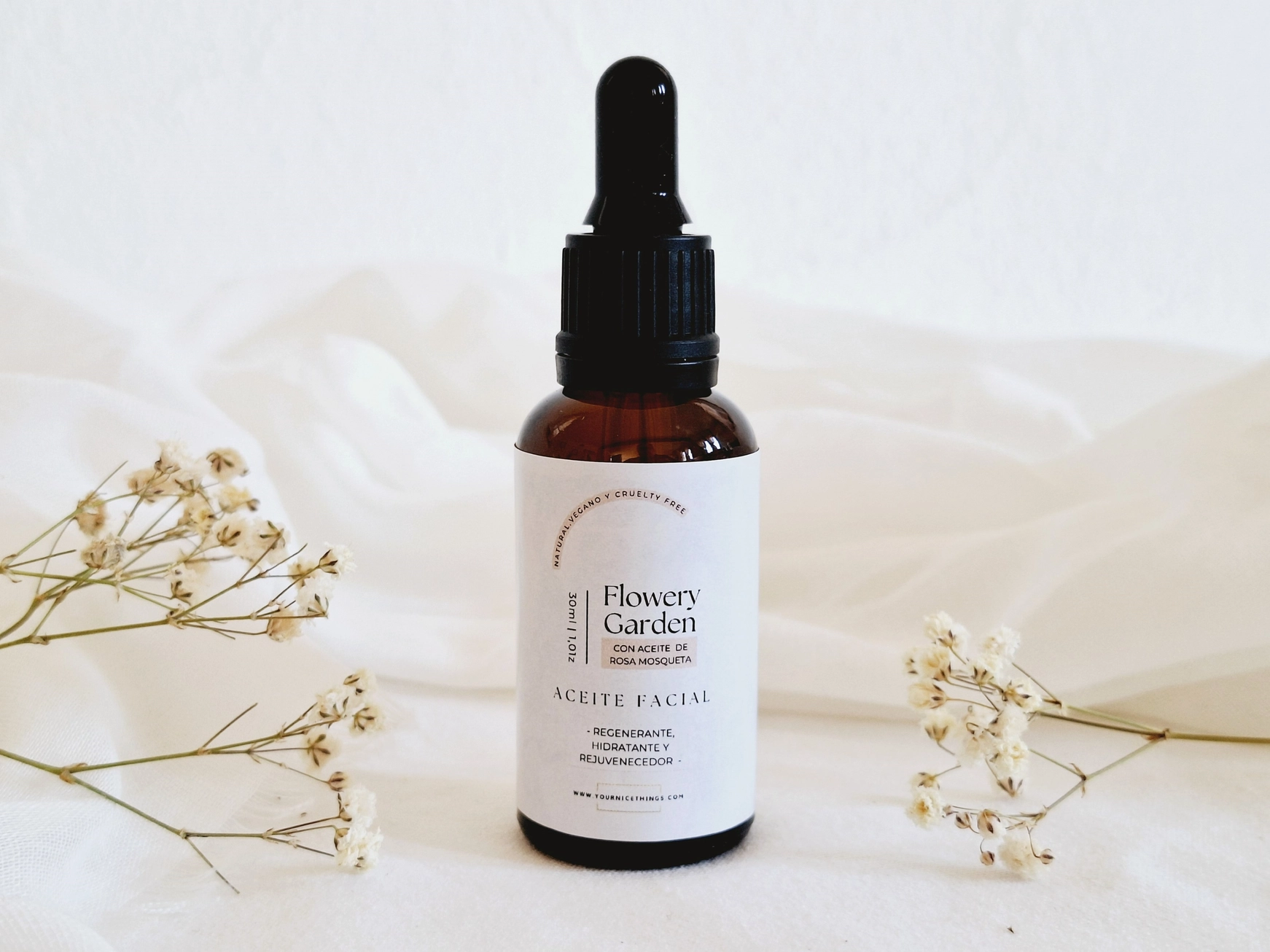 Biologische verjongende gezicht olie FLOWERY GARDEN -zoete en bloemige geranium - rozenbottelolie - argan 30ml