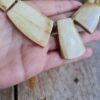 Tibetaanse etnische ketting - Buffalo bot - gepolijst -  handgemaakt - statement ketting 1st - Afbeelding 3