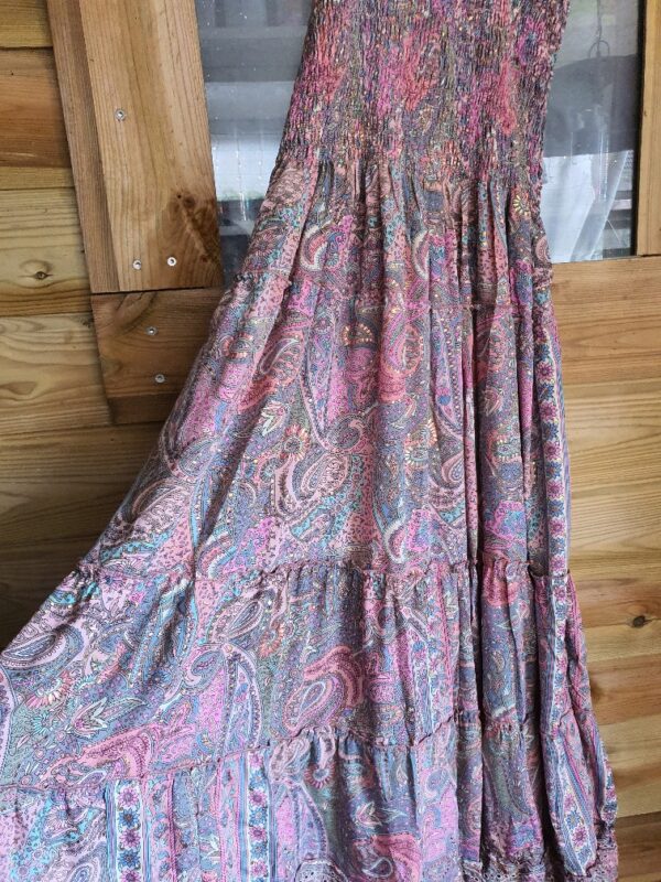 Boho zijde maxi jurk met spaghetti bandjes - elastische buste - broderie en volants - kleur ROZE- maat 38 - Afbeelding 4