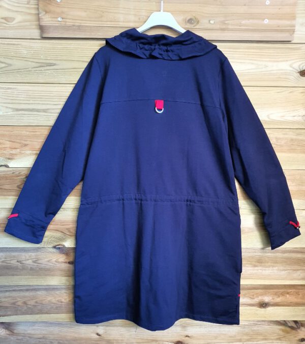 Katoenen vest met talie aantrekkoord, lange mouwen en decoratie in BLAUW kleur maat 40/42 - Afbeelding 6